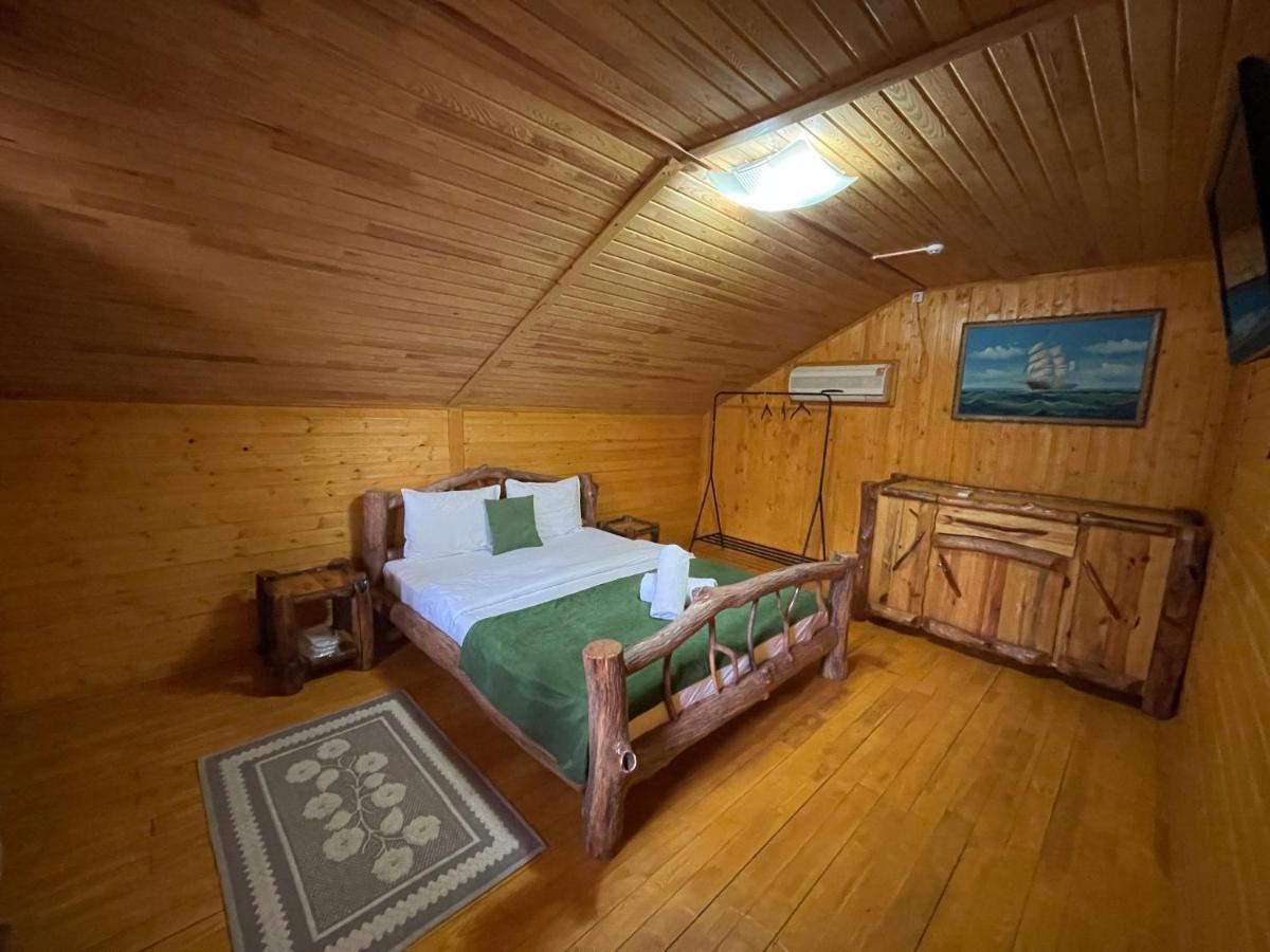 Sky Land Camping & Resort Cricova Экстерьер фото